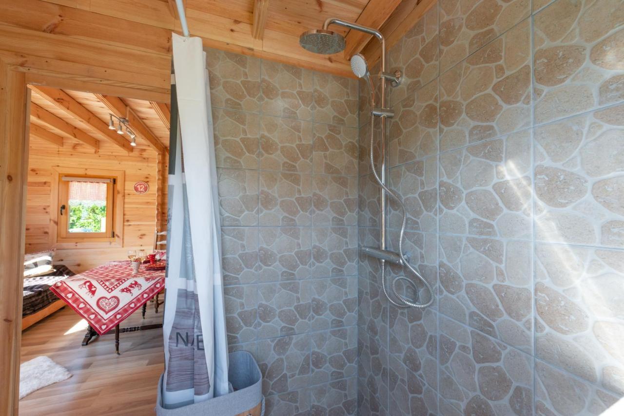 Chalet & Spa Sur La Cote Fleurie آوبيرفيل المظهر الخارجي الصورة