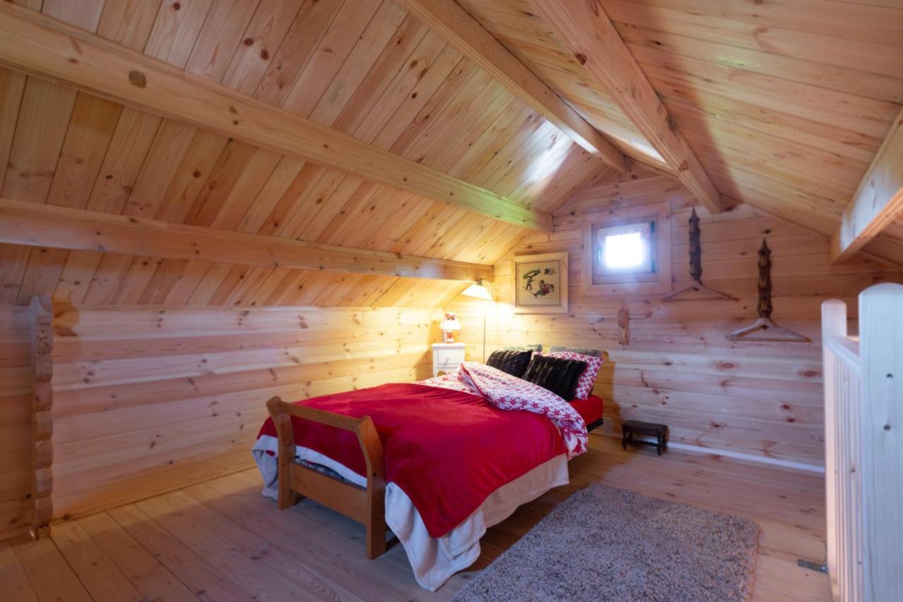 Chalet & Spa Sur La Cote Fleurie آوبيرفيل المظهر الخارجي الصورة